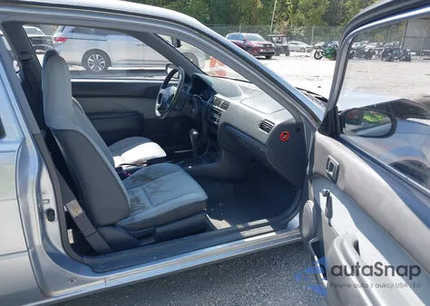 1996 Toyota Tercel Std/Dx z USA, uszkodzony, nr VIN JT2AC52L4T0193928